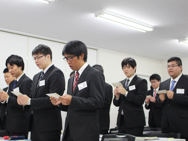 入社式